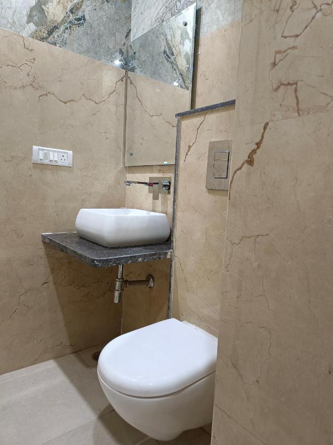 Hotel Batra Home Nizamuddin Yeni Delhi Dış mekan fotoğraf