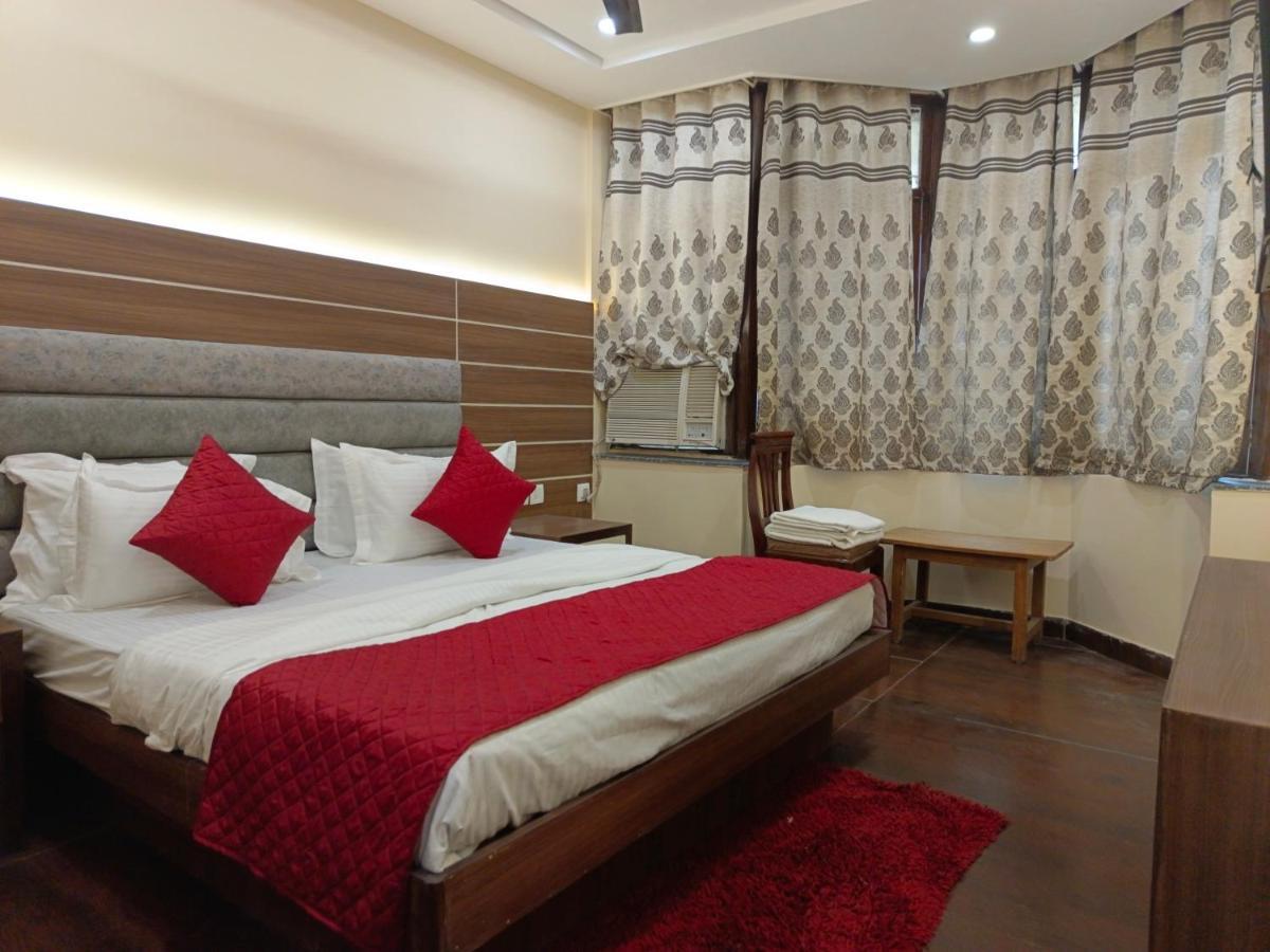 Hotel Batra Home Nizamuddin Yeni Delhi Dış mekan fotoğraf