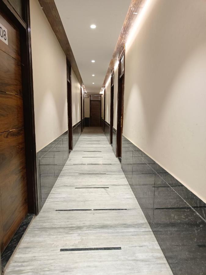 Hotel Batra Home Nizamuddin Yeni Delhi Dış mekan fotoğraf