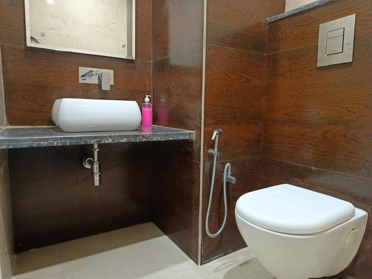 Hotel Batra Home Nizamuddin Yeni Delhi Dış mekan fotoğraf