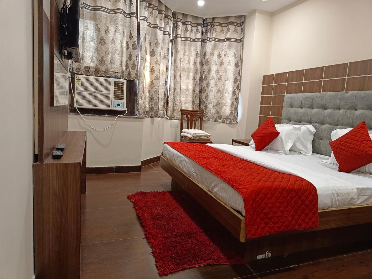 Hotel Batra Home Nizamuddin Yeni Delhi Dış mekan fotoğraf