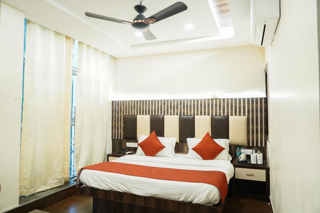 Hotel Batra Home Nizamuddin Yeni Delhi Dış mekan fotoğraf