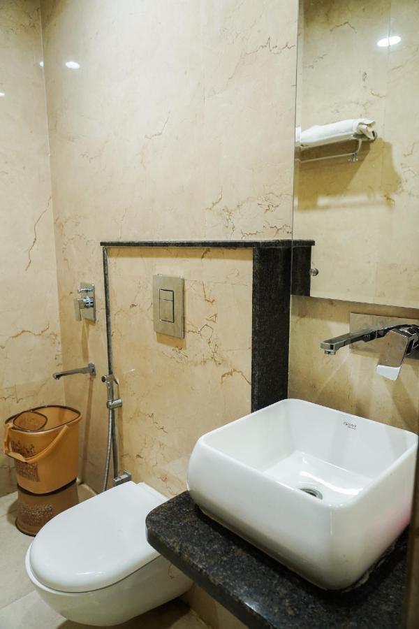 Hotel Batra Home Nizamuddin Yeni Delhi Dış mekan fotoğraf