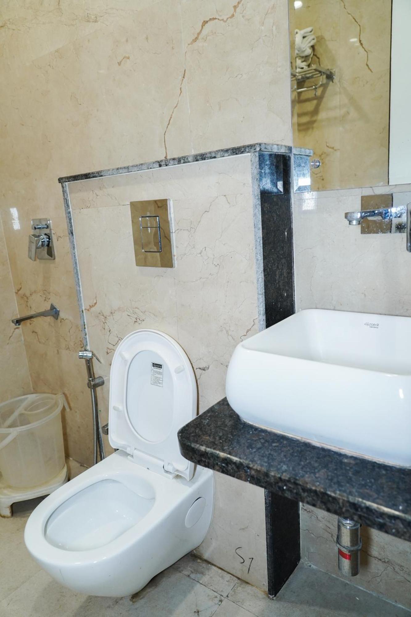 Hotel Batra Home Nizamuddin Yeni Delhi Dış mekan fotoğraf
