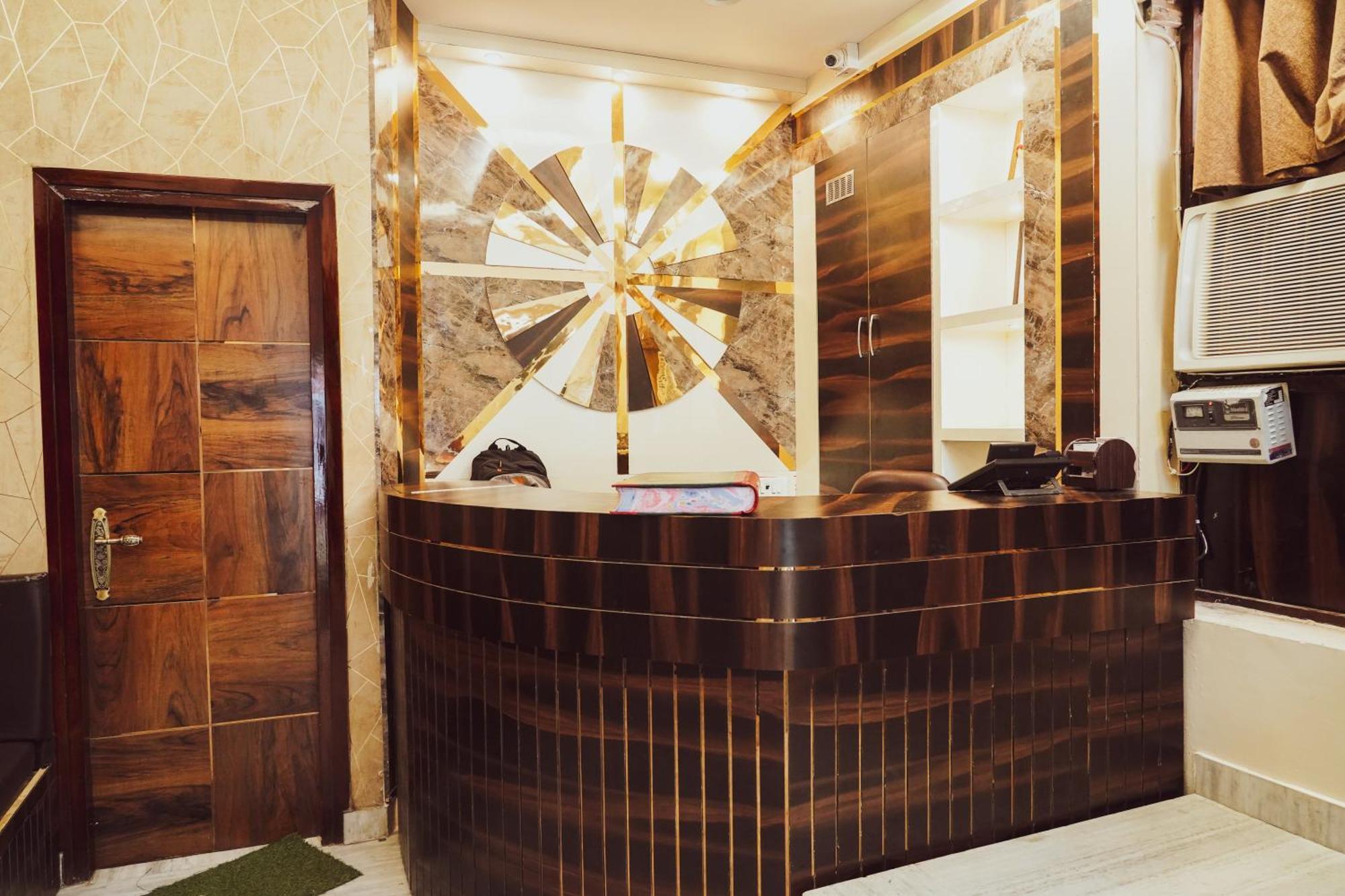 Hotel Batra Home Nizamuddin Yeni Delhi Dış mekan fotoğraf